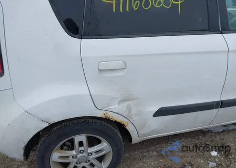 2010 Kia Soul + из США, поврежденный, VIN KNDJT2A26A7163820